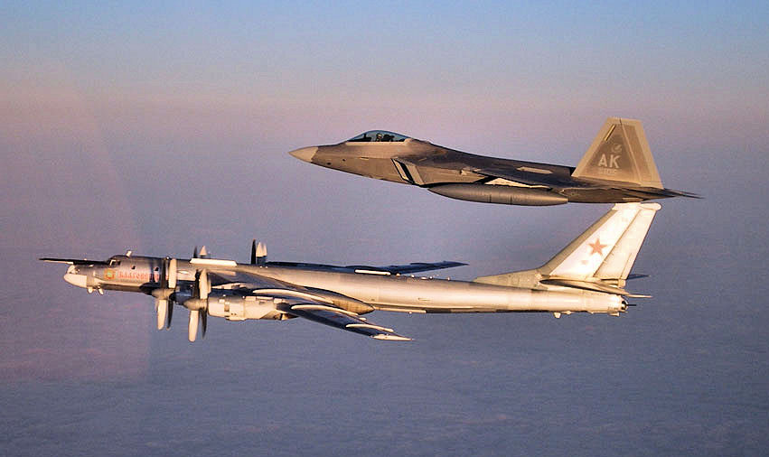 F-22-Tu-95.jpg